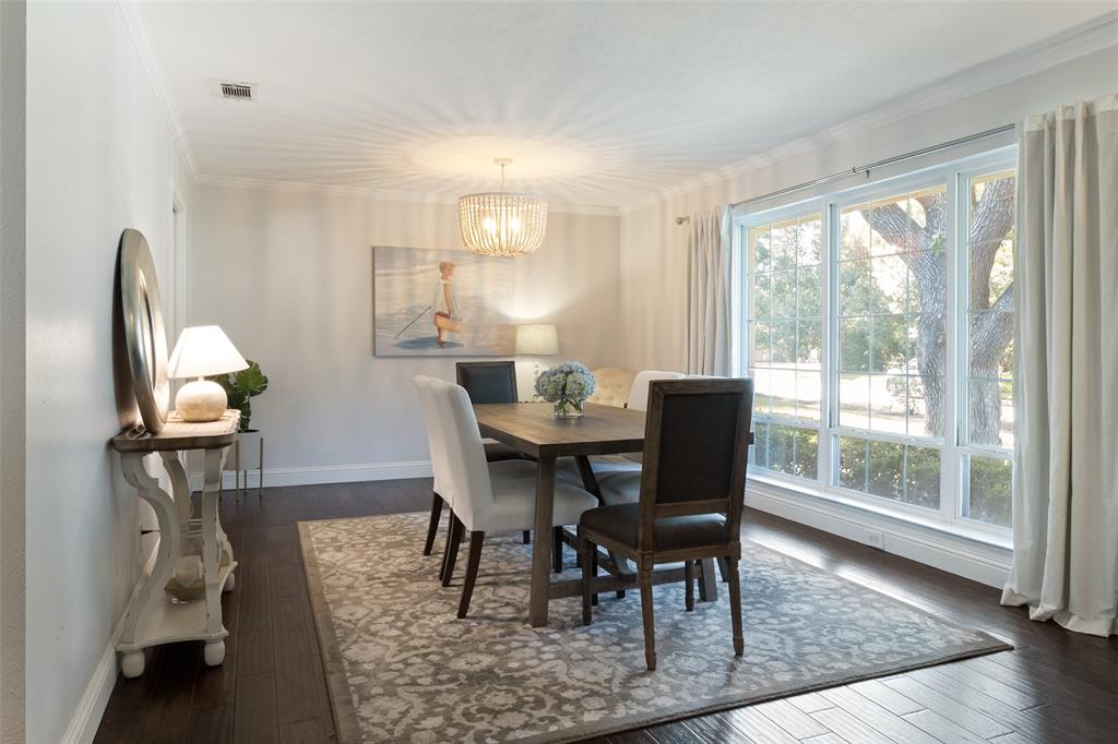 1560 Mapleton Drive, Dallas, TX 75228
