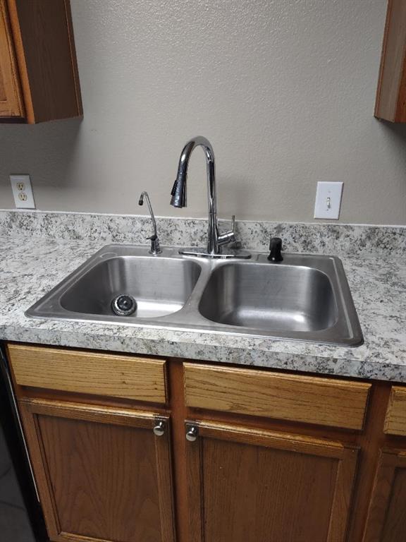 1613 Wavecrest Drive, Glenn Heights, TX 75154 1613 Wavecrest Drive, Glenn Heights, TX 75154