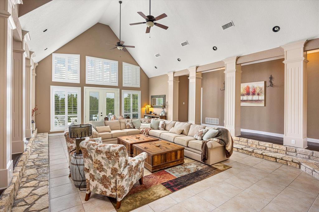 6410 Westover Drive, Granbury, TX 76049