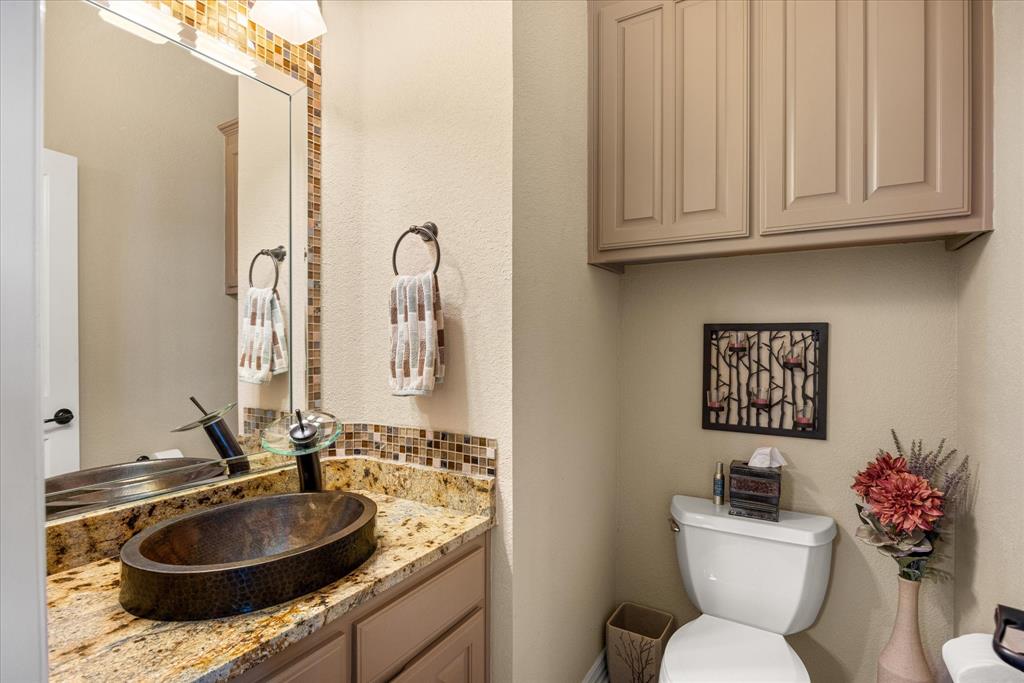 6410 Westover Drive, Granbury, TX 76049