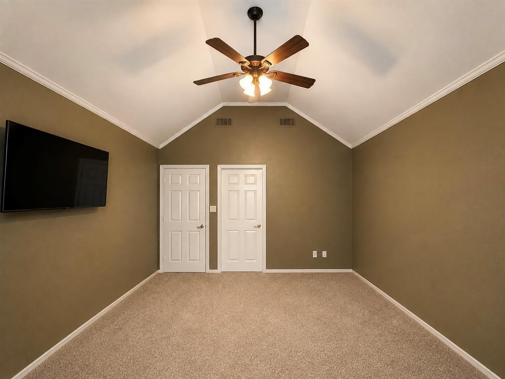 17506 Country Club Drive, Kemp, TX 75143