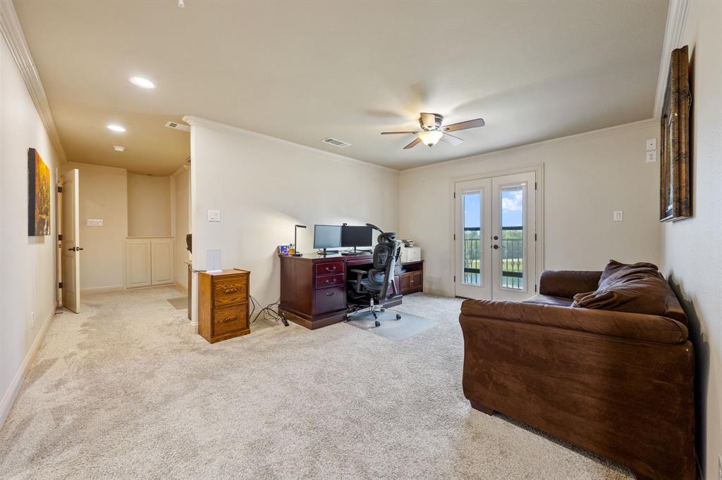 Upstairs flex space
