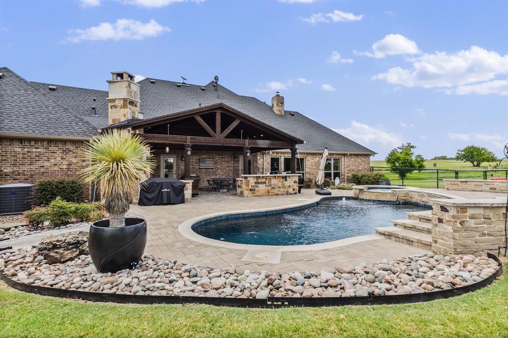 17155 County Road 605, Farmersville, TX 75442
