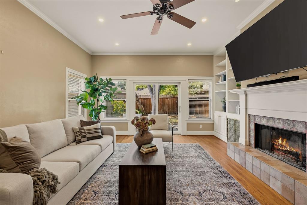 907 Monte Vista Drive, Dallas, TX 75223
