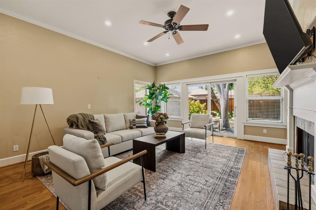 907 Monte Vista Drive, Dallas, TX 75223