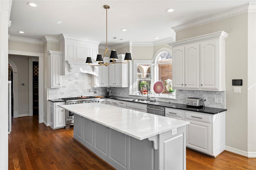 7005 Gleneagles Drive, Tyler, TX 75703