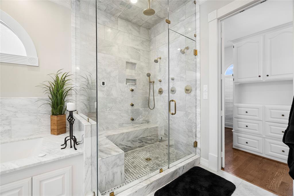 Primary bath