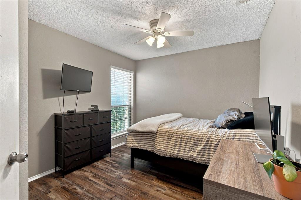 506 W Warrior Trail, Grand Prairie, TX 75052
