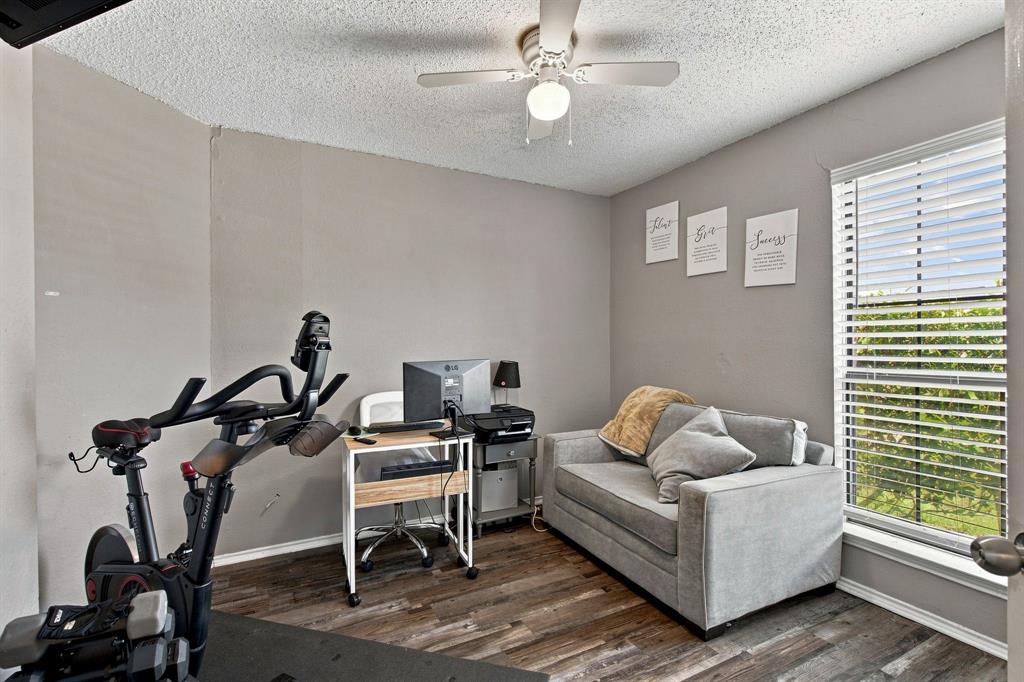 506 W Warrior Trail, Grand Prairie, TX 75052