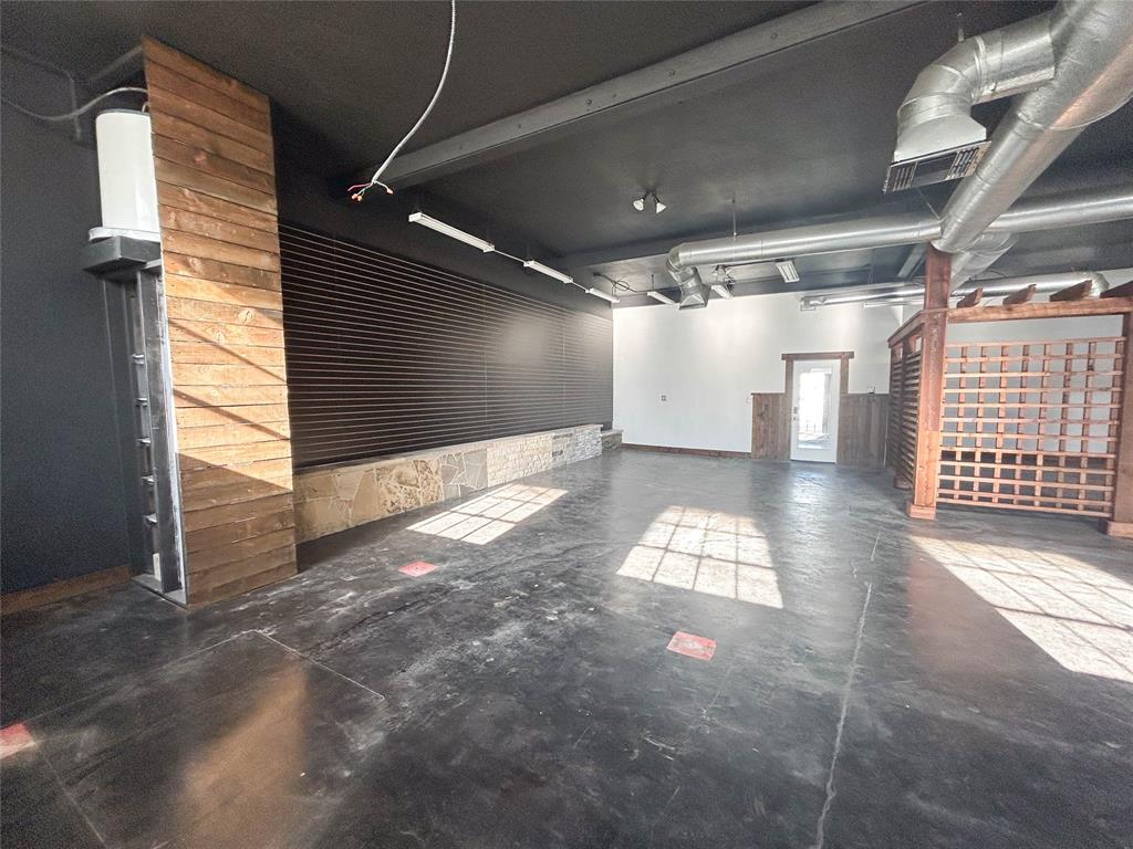 1300 W Main Street, #102, Waxahachie, TX 75165