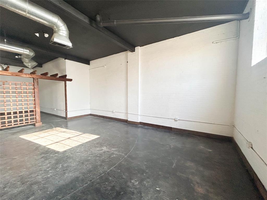 1300 W Main Street, #102, Waxahachie, TX 75165