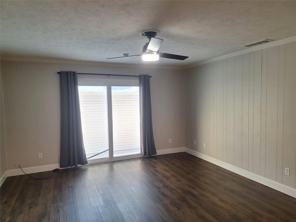 4240 Harvest Hill Road, Dallas, TX 75244