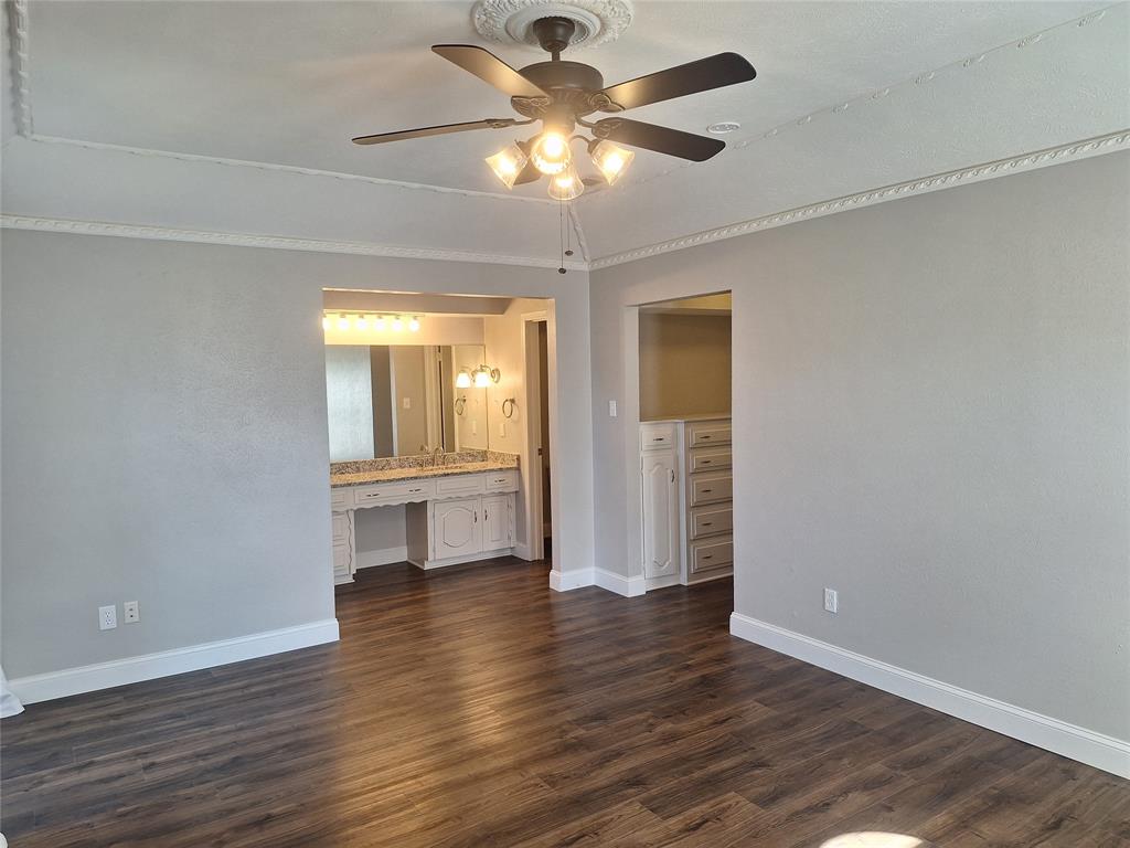 4240 Harvest Hill Road, Dallas, TX 75244