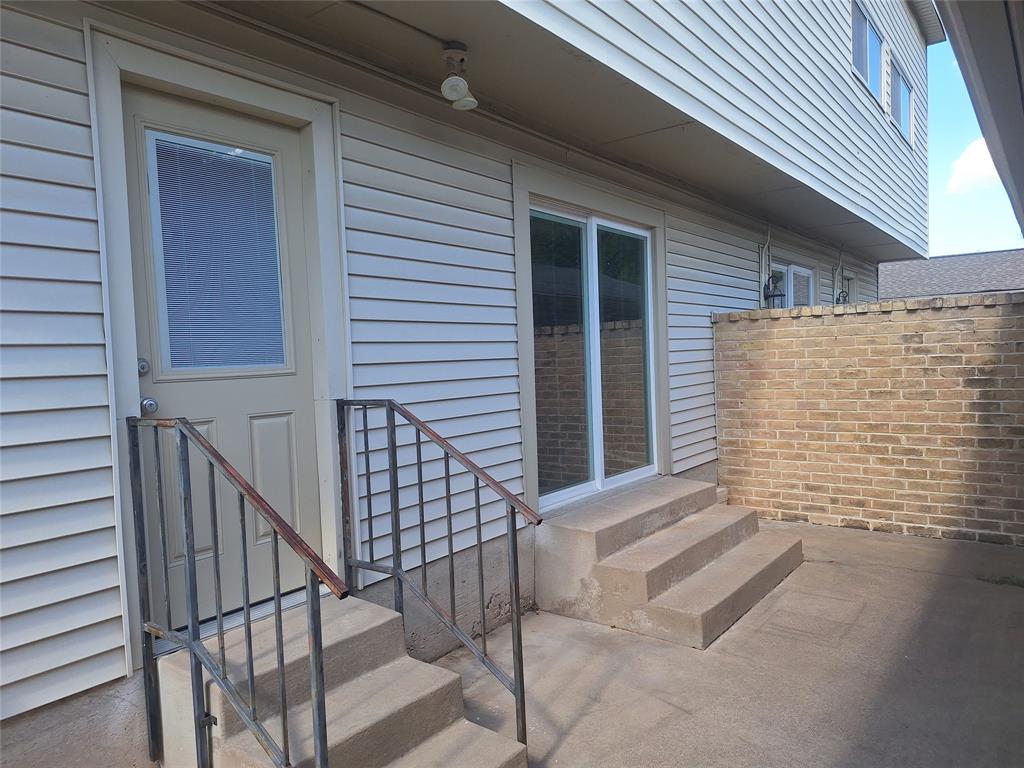 4240 Harvest Hill Road, Dallas, TX 75244