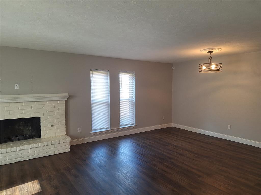 4240 Harvest Hill Road, Dallas, TX 75244