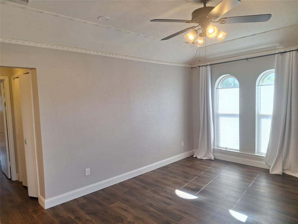 4240 Harvest Hill Road, Dallas, TX 75244