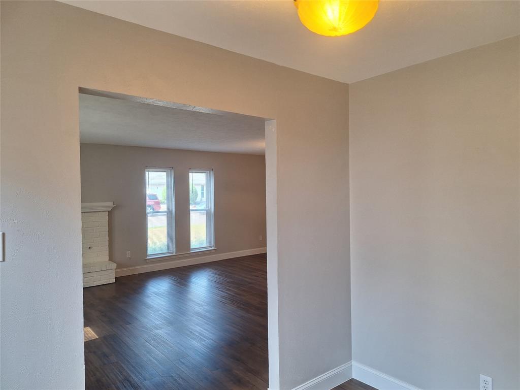 4240 Harvest Hill Road, Dallas, TX 75244