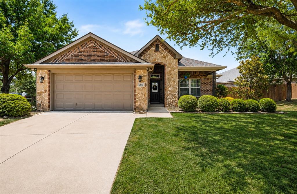 200 Jacinth Lane, Granbury, TX 76049 200 Jacinth Lane, Granbury, TX 76049