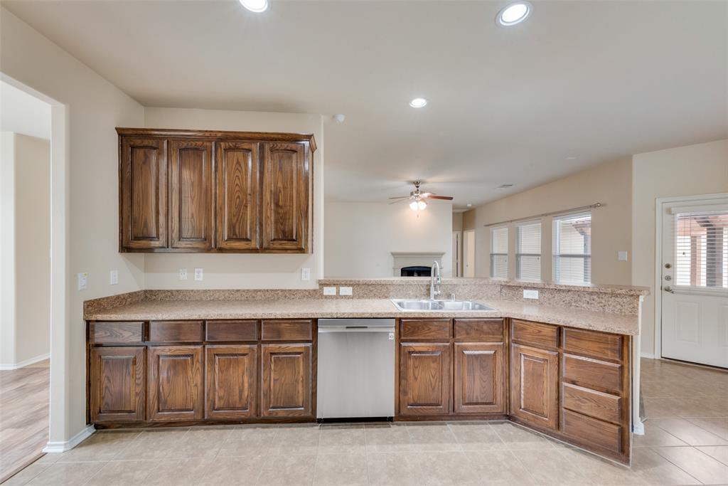 1077 Hampton Bay Drive, Rockwall, TX 75087 1077 Hampton Bay Drive, Rockwall, TX 75087