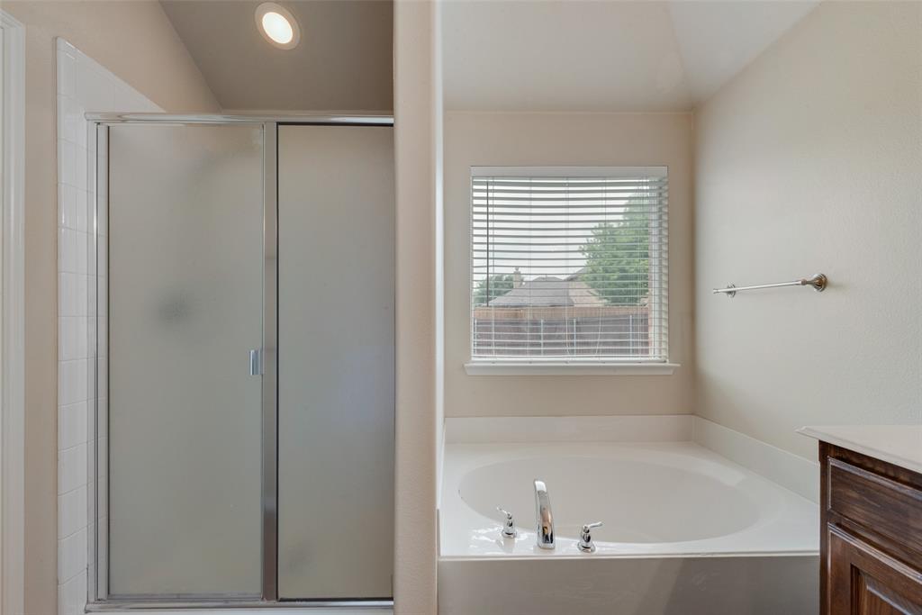 1077 Hampton Bay Drive, Rockwall, TX 75087