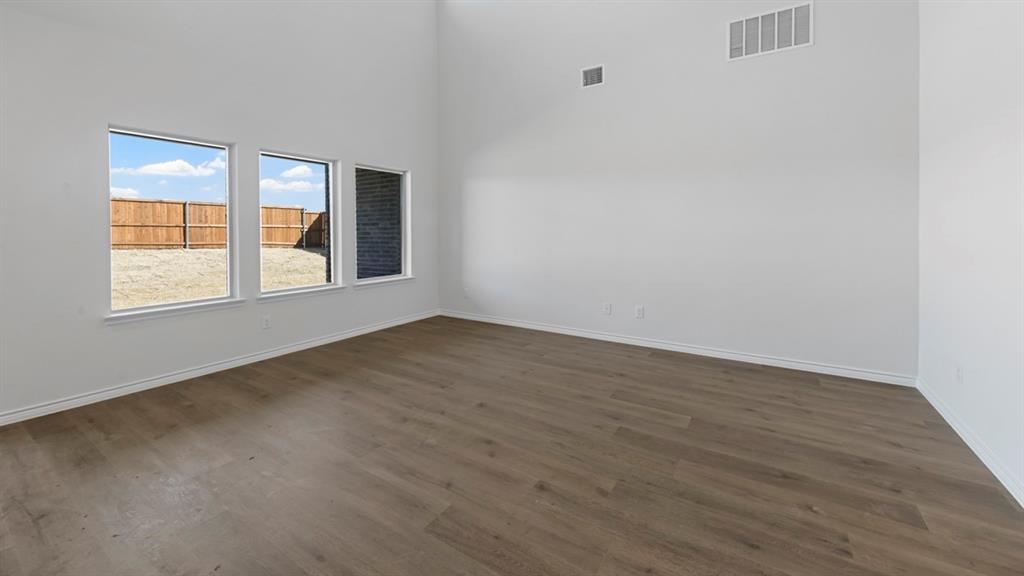 8425 Everly Drive, Garland, TX 75043