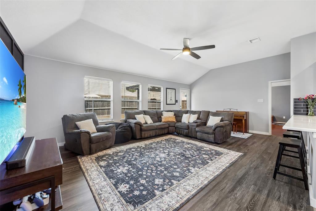 821 Austin Lane, Lavon, TX 75166