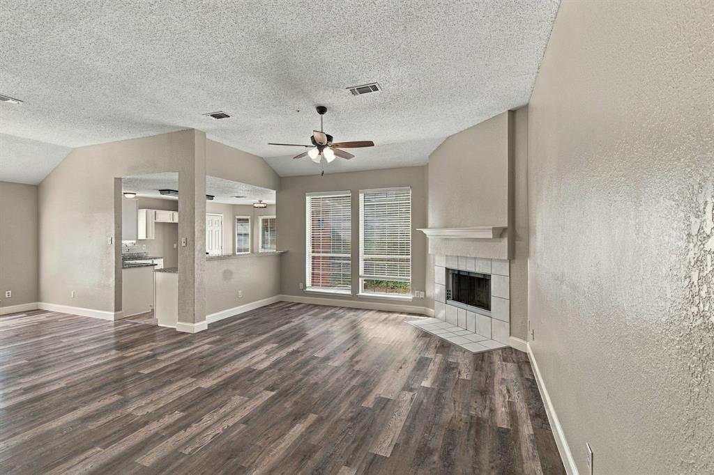 1107 Chancellorsville Parkway, Grand Prairie, TX 75052 1107 Chancellorsville Parkway, Grand Prairie, TX 75052