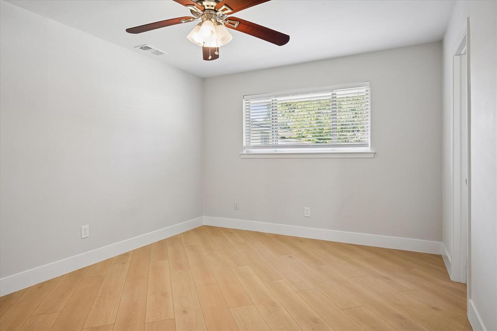 3237 Timberview Road, Dallas, TX 75229
