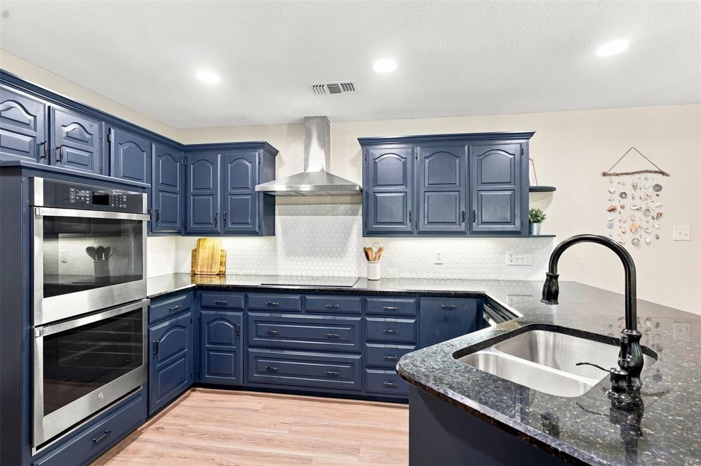 10722 Woodbridge Drive, Forney, TX 75126