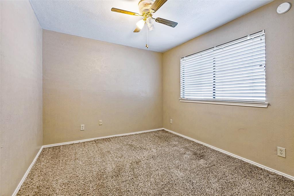 17490 Meandering Way, #604, Dallas, TX 75252
