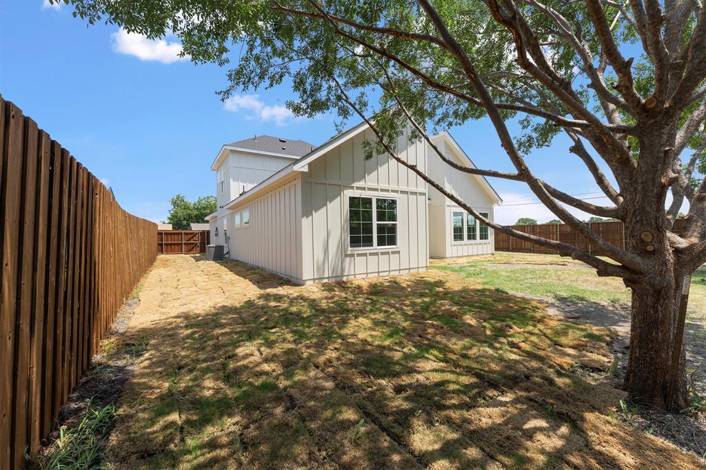 3825 Williamsburg Drive, Garland, TX 75043