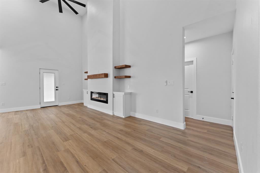 3825 Williamsburg Drive, Garland, TX 75043