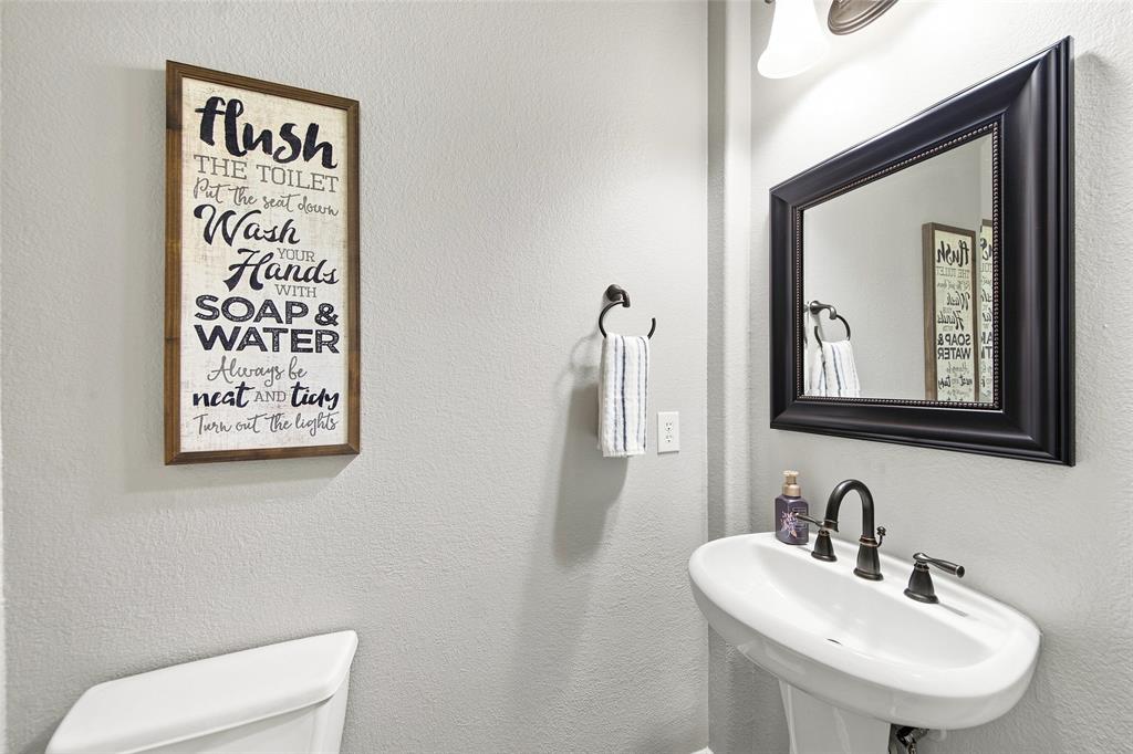 904 Cougar Drive, Allen, TX 75013