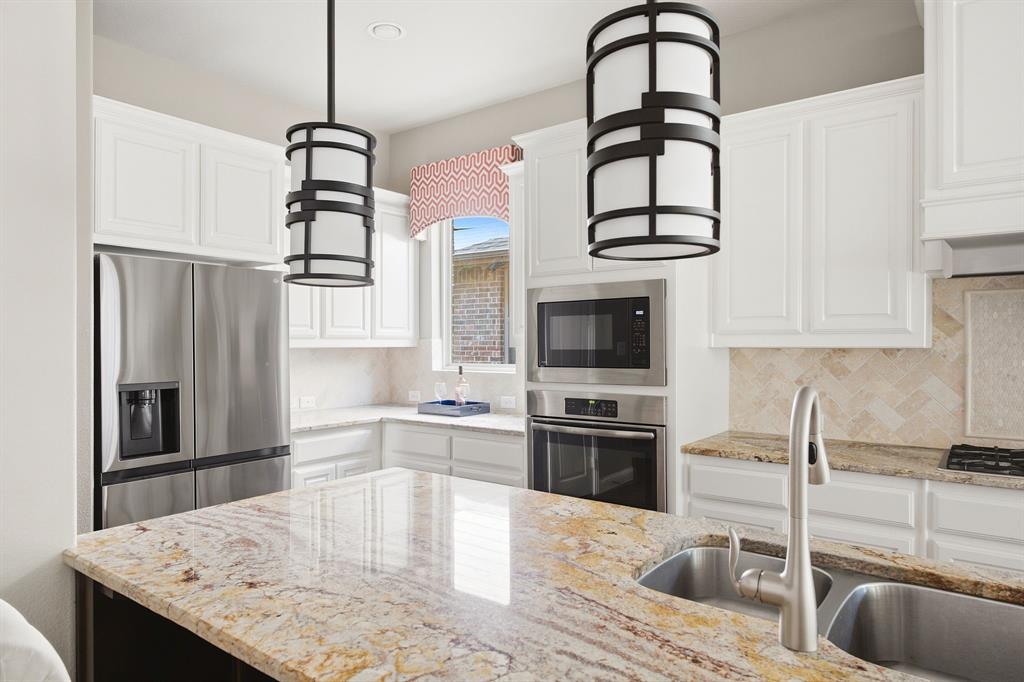 2724 Piersall Drive, McKinney, TX 75072