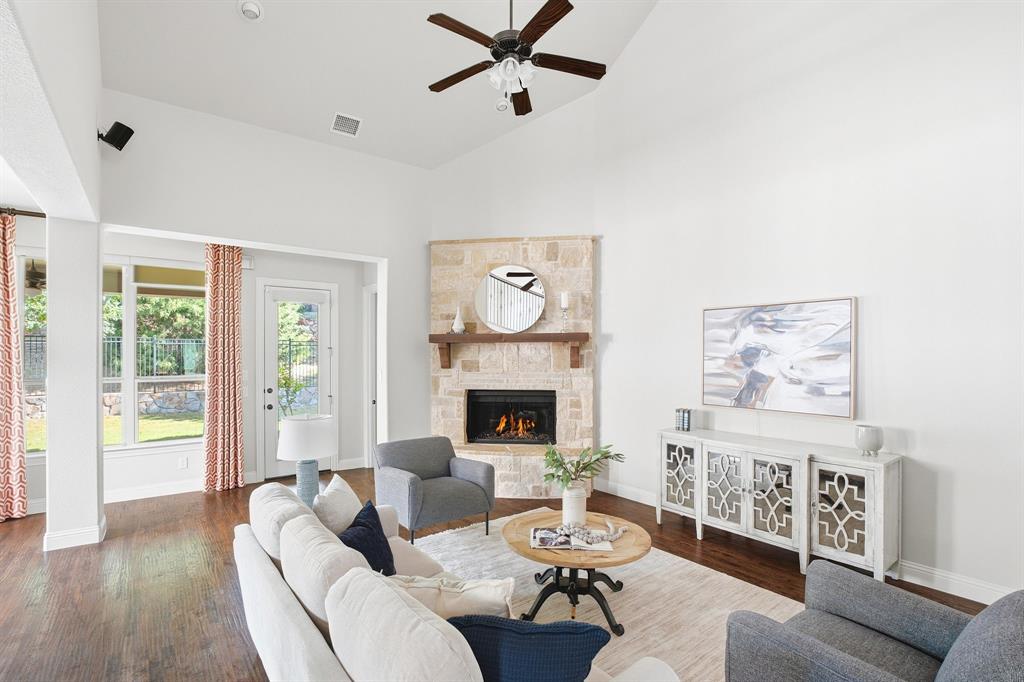 2724 Piersall Drive, McKinney, TX 75072 2724 Piersall Drive, McKinney, TX 75072