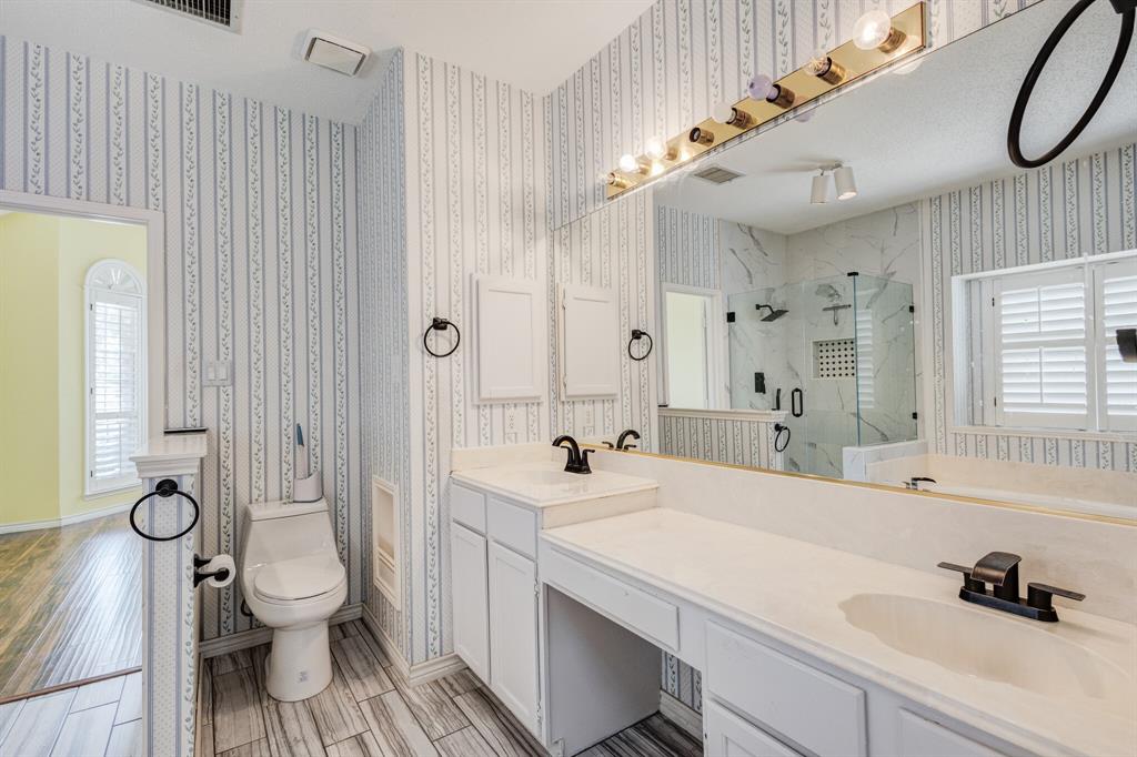 1726 Northampton Drive, Rowlett, TX 75089