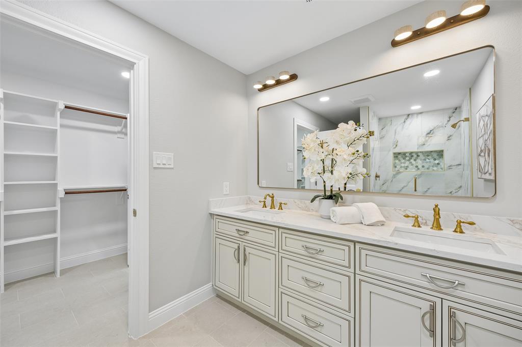1231 S Montclair Avenue, Dallas, TX 75208