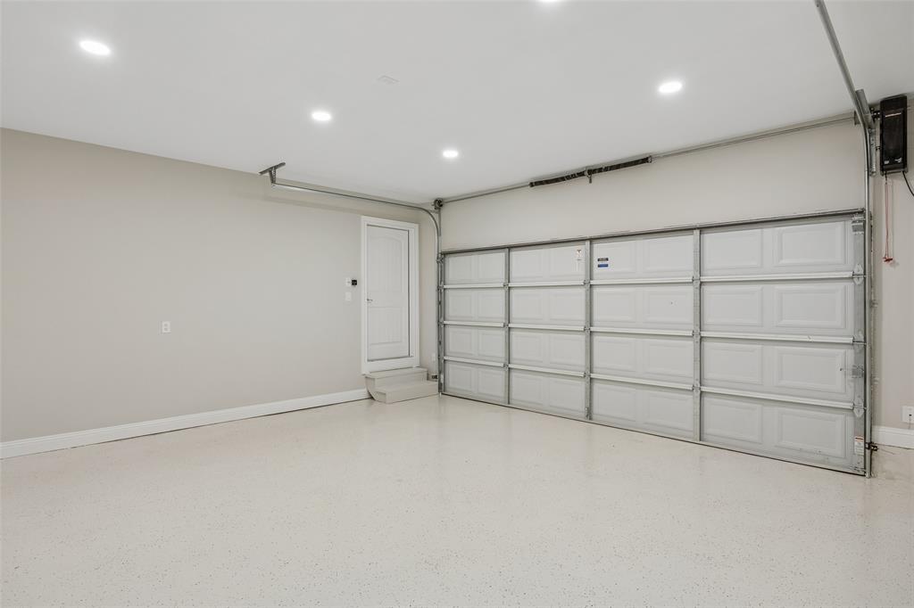 1231 S Montclair Avenue, Dallas, TX 75208