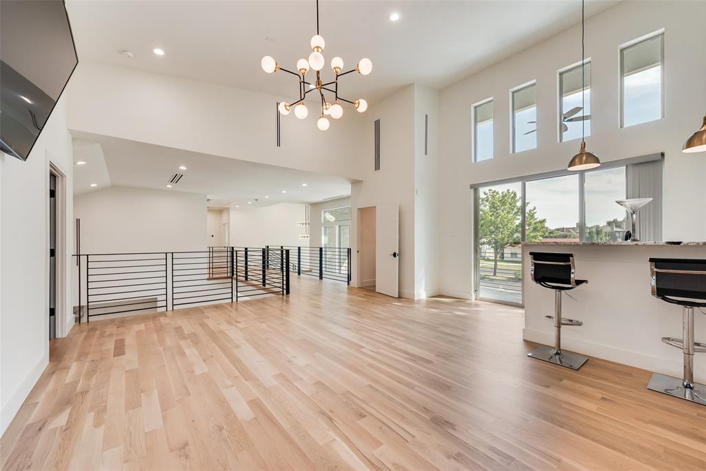 6411 Royal Lane, Dallas, TX 75230