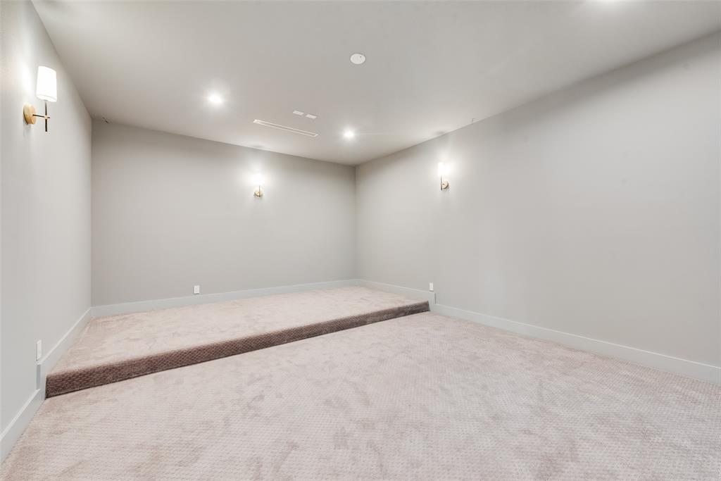 6411 Royal Lane, Dallas, TX 75230