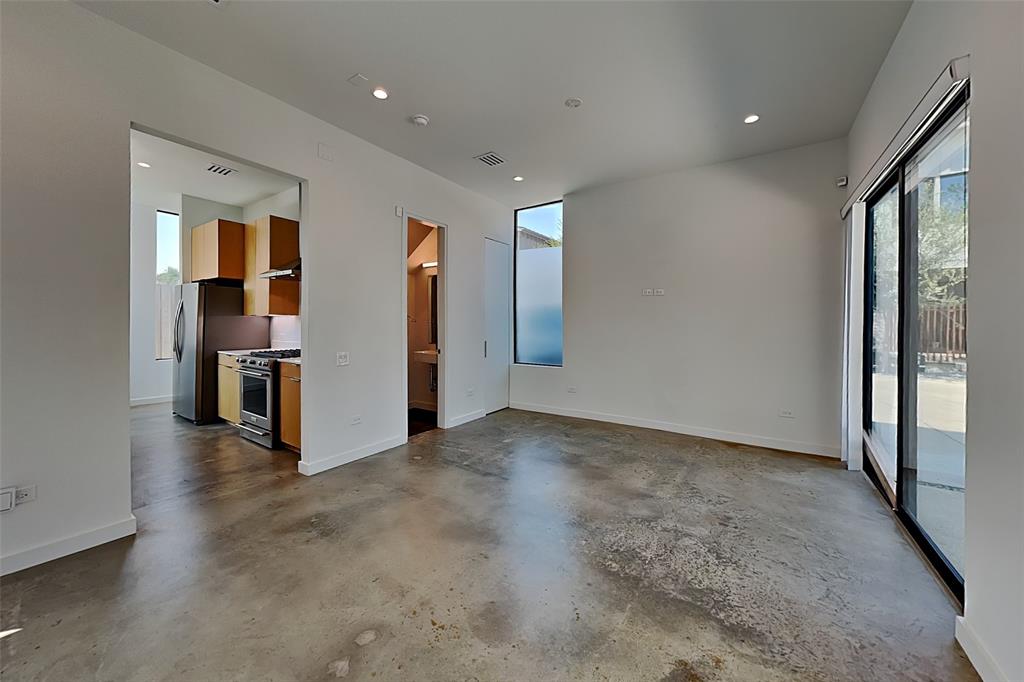 904 Blackland Court, Dallas, TX 75243