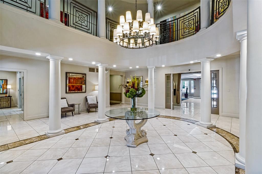 The Wyndemere - 3400 Welborn Street -  Stunning 2 Story Foyer