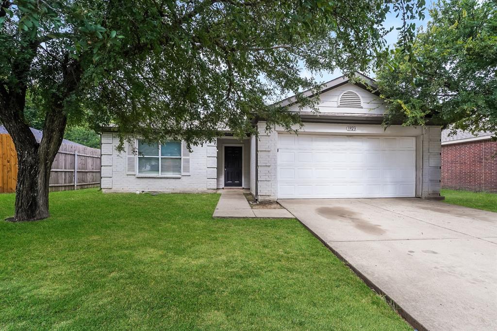 1923 Nemechek Drive, Dallas, TX 75217 1923 Nemechek Drive, Dallas, TX 75217