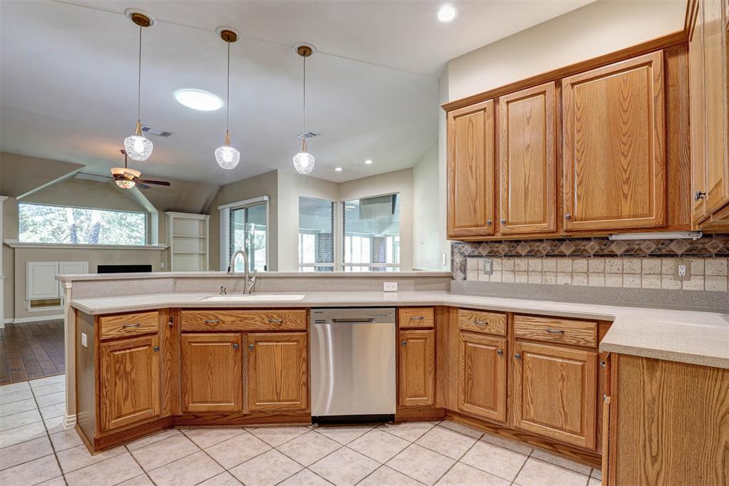 10208 Soriano Street, Denton, TX 76207