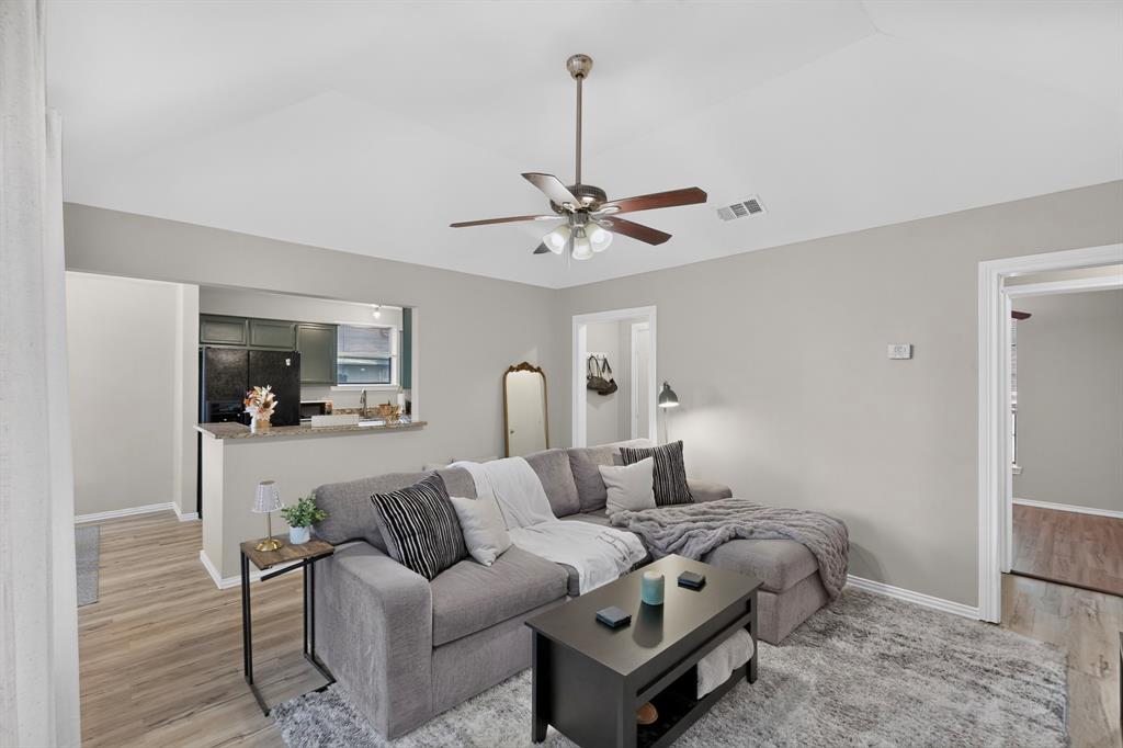 579 Trout Street, Rockwall, TX 75032 579 Trout Street, Rockwall, TX 75032