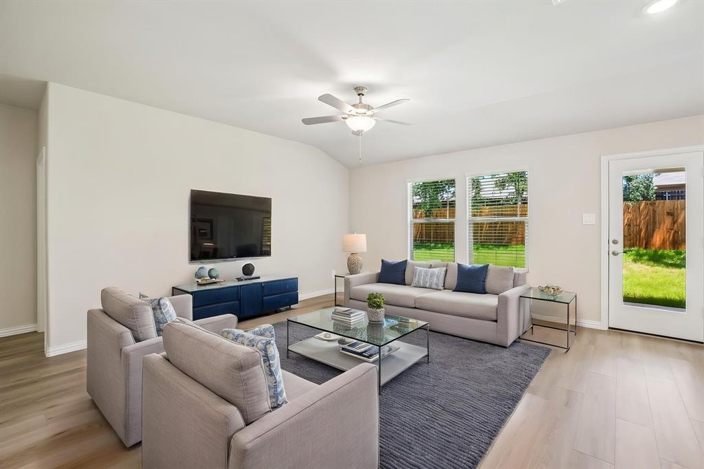 Photo is not of the actual home, but is an inspirational photo of builder’s model home and may depict options, furnishings, and/or decorator features that are not included.