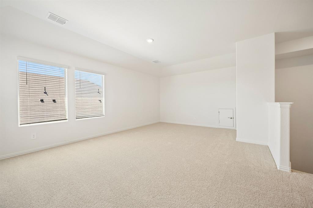 Photo is not of the actual home, but is an inspirational photo of builder’s model home and may depict options, furnishings, and/or decorator features that are not included.