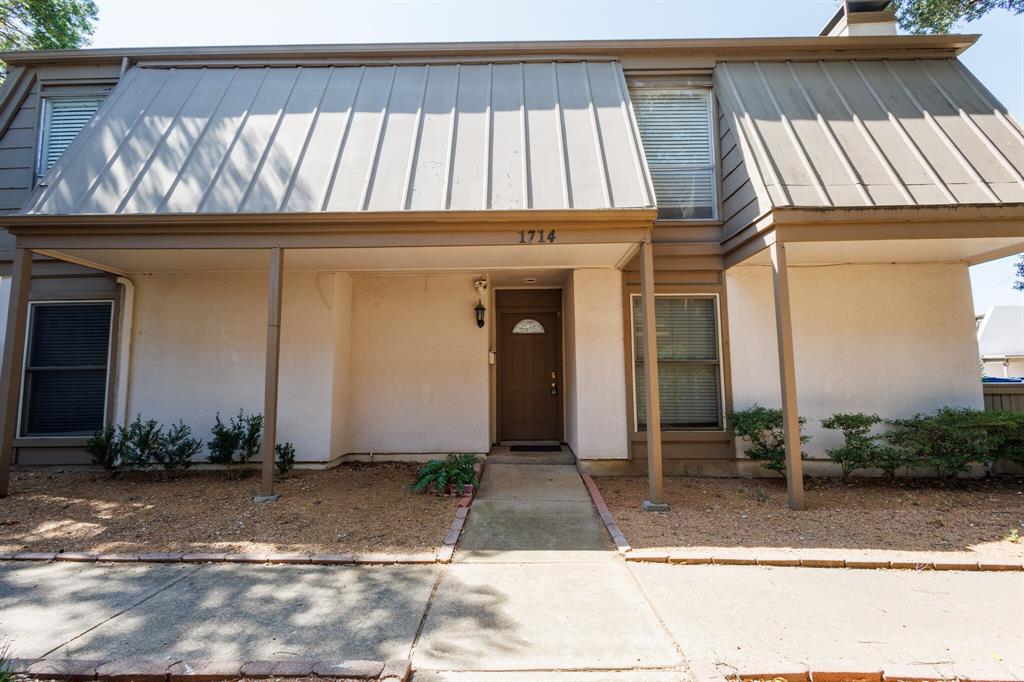 1714 Place One Lane, Garland, TX 75042