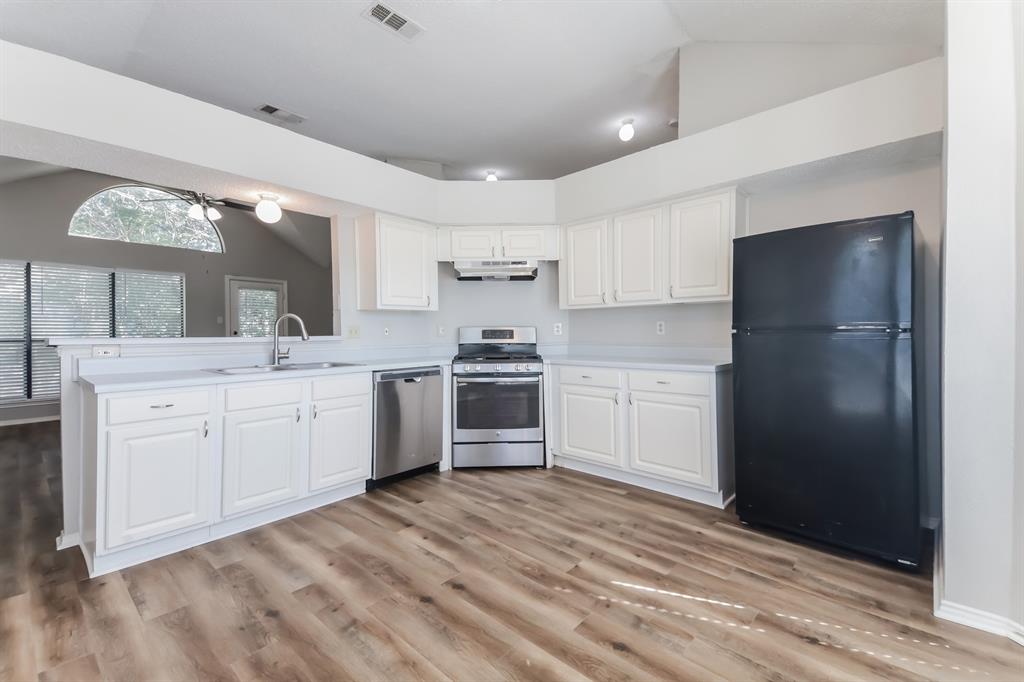 701 Long Hill Court, McKinney, TX 75071