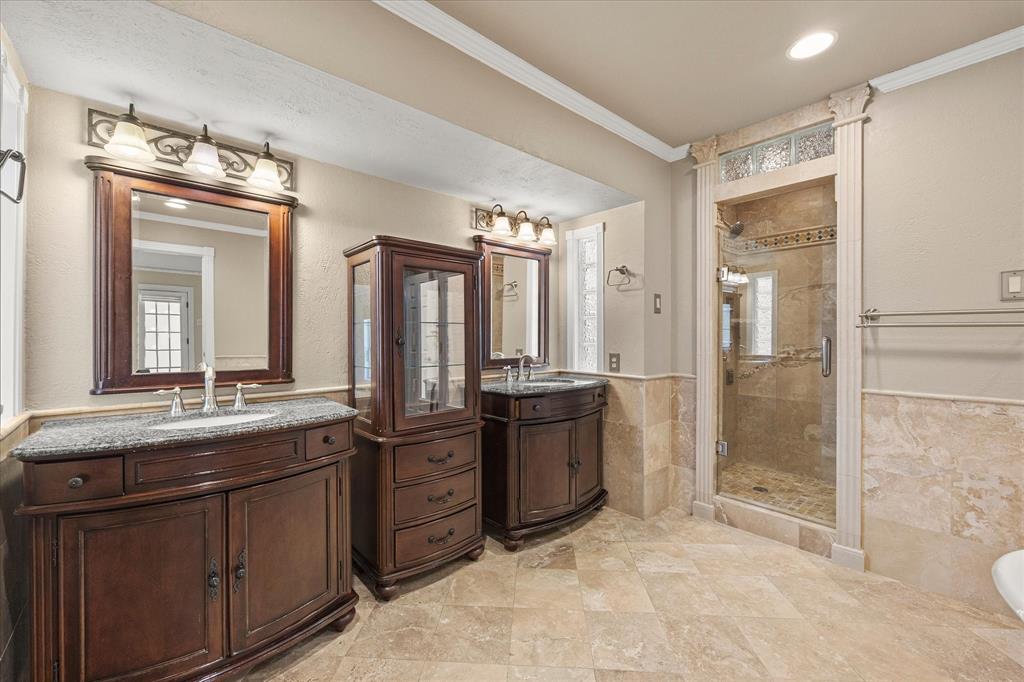 Beautiful vanities that add additional storage.
